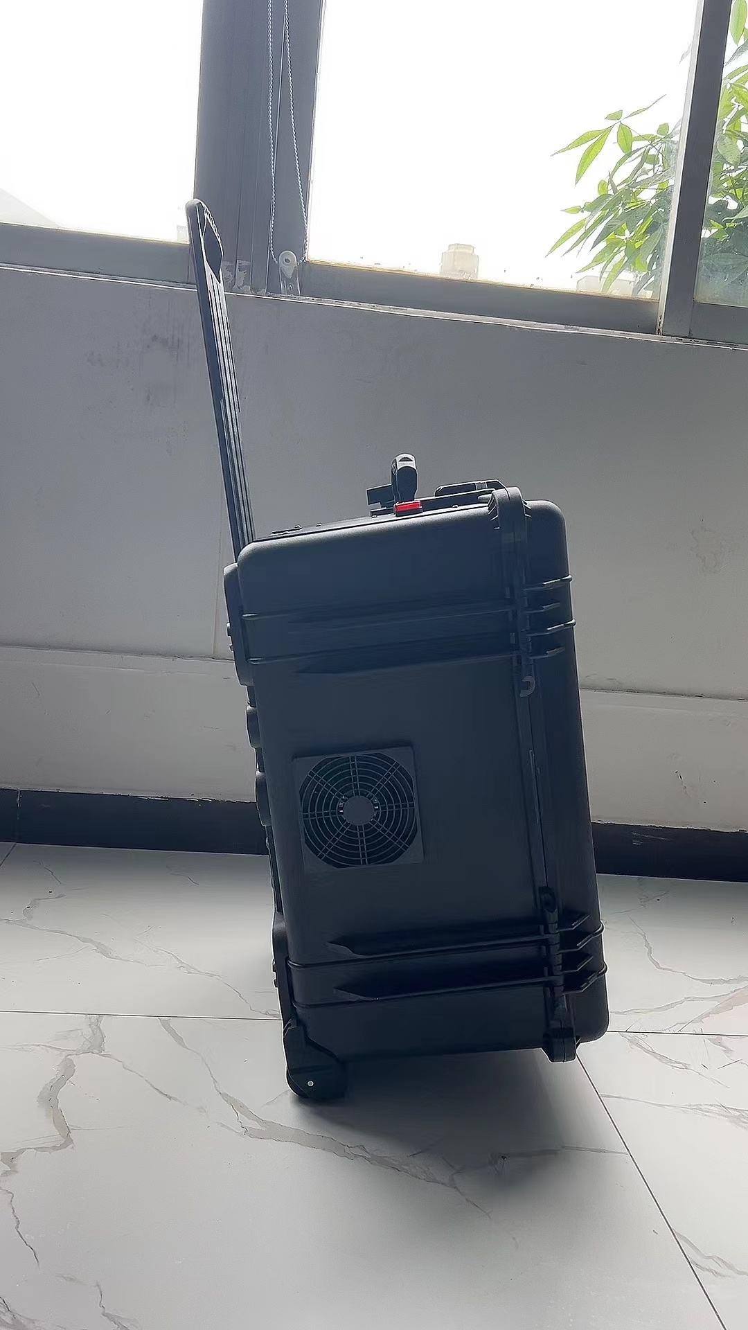 红古手拉箱型移动通信干扰器